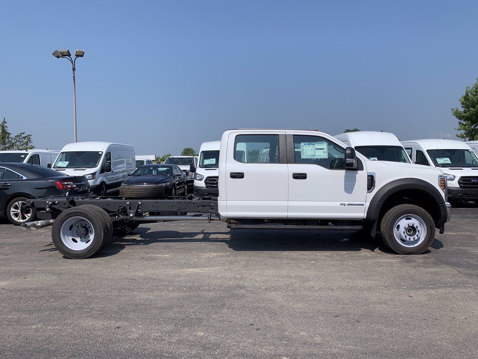 New 2019 Ford Super Duty F550 DRW XL 4WD Crew Cab ChassisCab