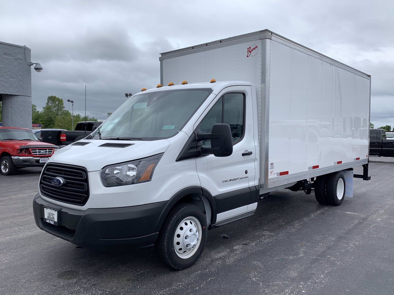 New 2019 Ford Transit Chassis RWD Box Truck