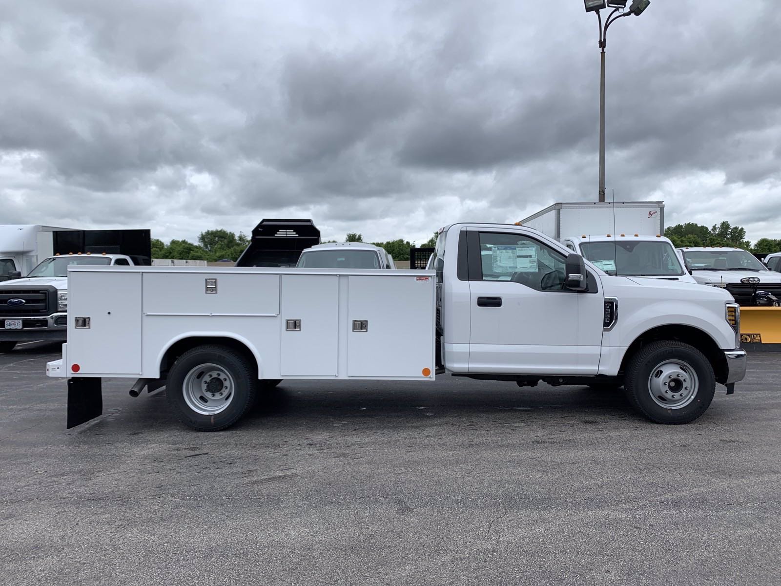 New 2019 Ford Super Duty F-350 DRW XL RWD Service Truck